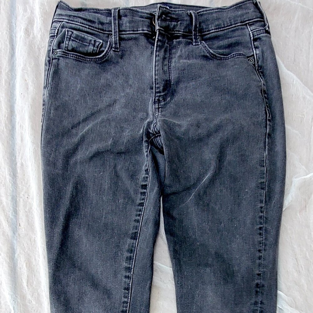 Dark grey mid-low rise skinny jeans